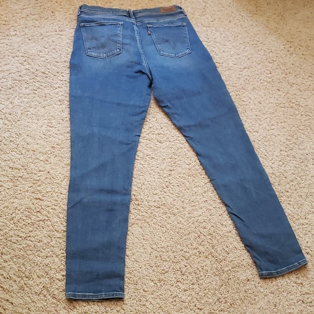 Levi Jeans Straight Leg - Picture 4 of 8